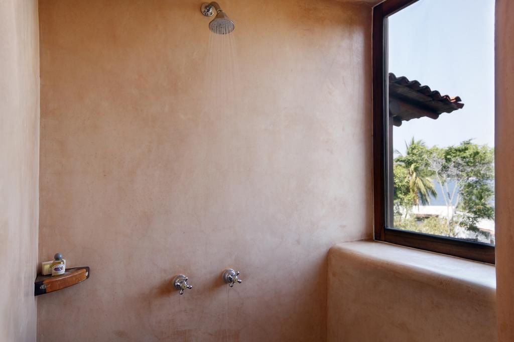 Hotel Casa Don Francisco Ixtapa  Bagian luar foto